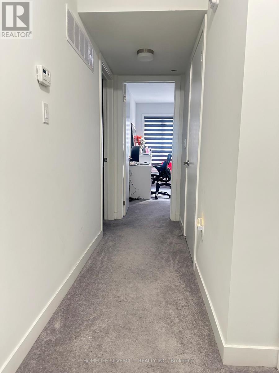 10 - 3562 Colonial Drive, Mississauga, Ontario  L5L 0B9 - Photo 5 - W12612744