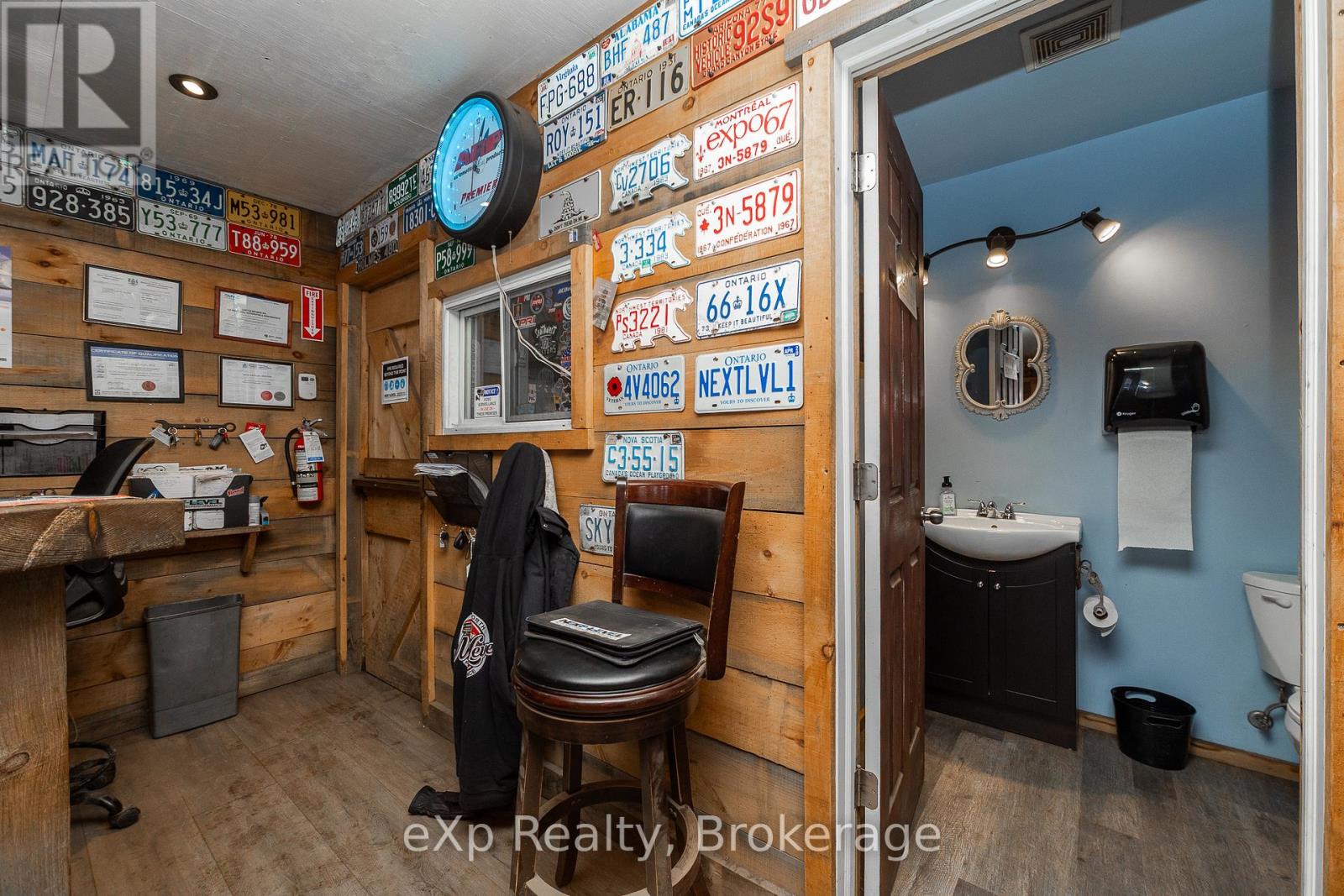 160 Garafraxa Street, Chatsworth, Ontario  N0H 1G0 - Photo 10 - X12650420