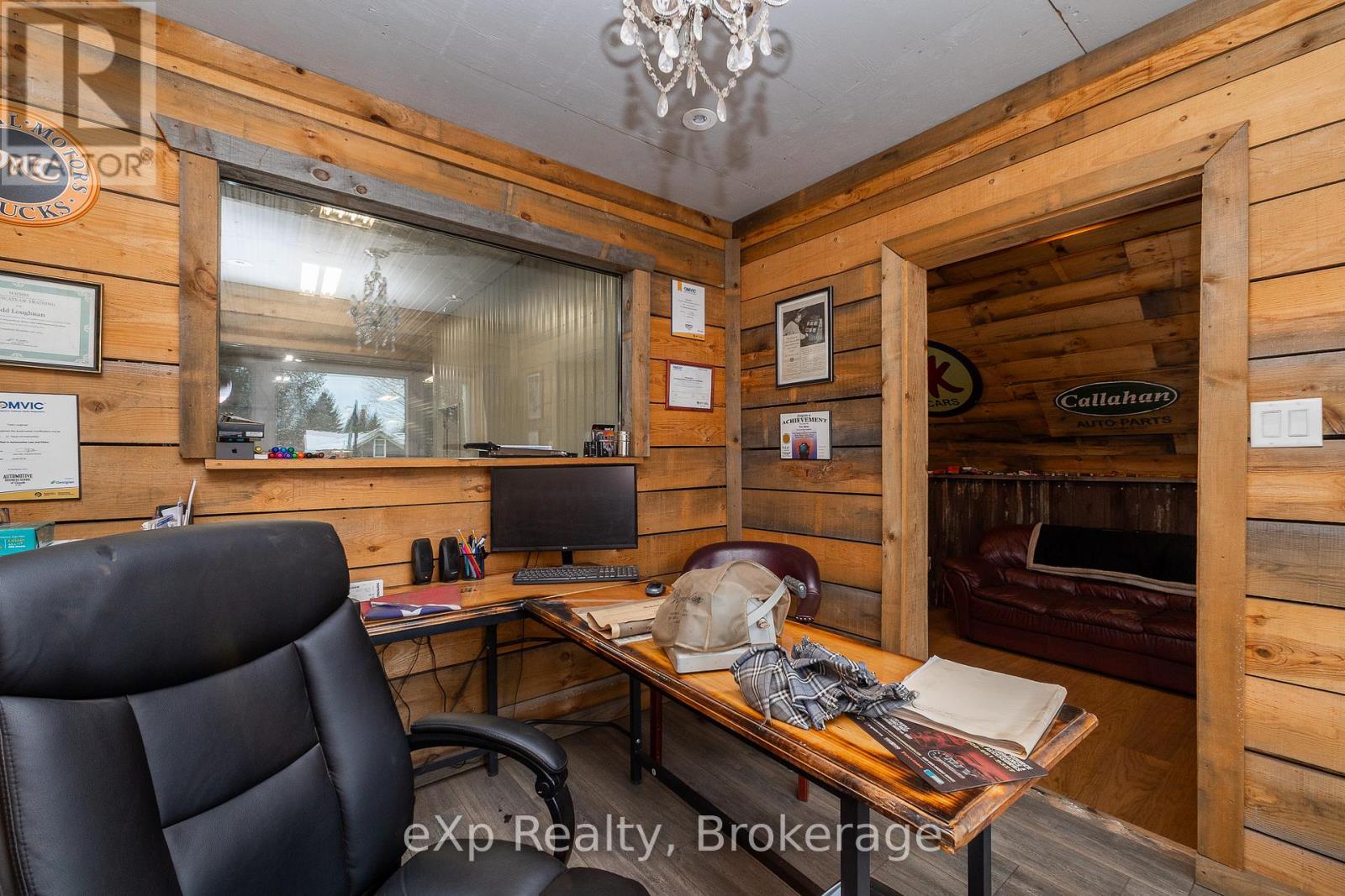 160 Garafraxa Street, Chatsworth, Ontario  N0H 1G0 - Photo 18 - X12650420