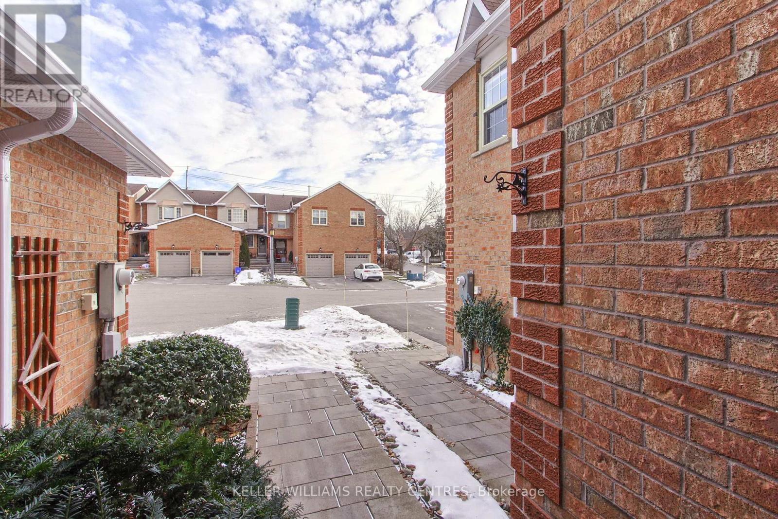 12 - 405 Butler Court, Aurora, Ontario  L4G 6G8 - Photo 36 - N12650412