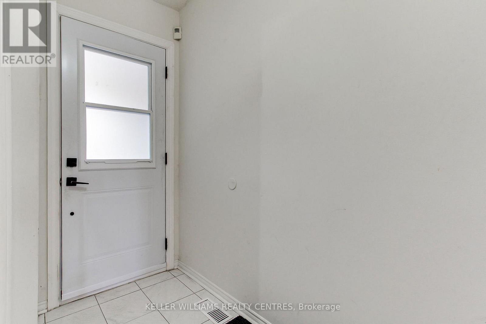 12 - 405 Butler Court, Aurora, Ontario  L4G 6G8 - Photo 4 - N12650412