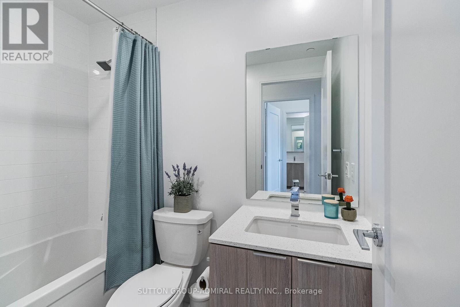 Th 107 - 70 Annie Craig Drive, Toronto, Ontario  M8V 0C4 - Photo 17 - W12650416