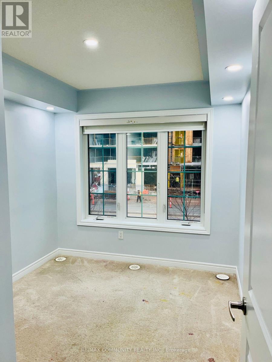 5 - 2205 Lillykin Street, Oakville, Ontario  L6H 0X6 - Photo 9 - W12649314