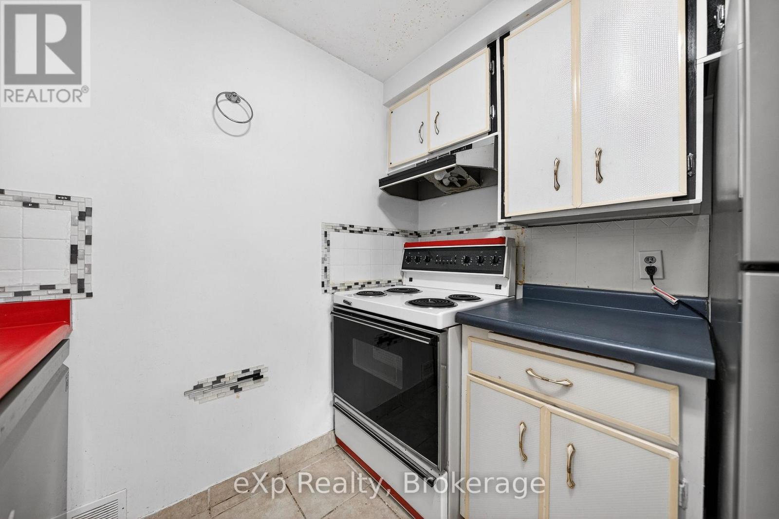 66 - 539 Willow Road, Guelph, Ontario  N1H 7G3 - Photo 11 - X12650424