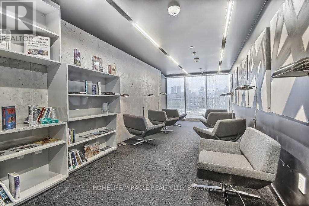 615 - 170 Bayview Avenue, Toronto, Ontario  M5A 1H7 - Photo 10 - C12650432