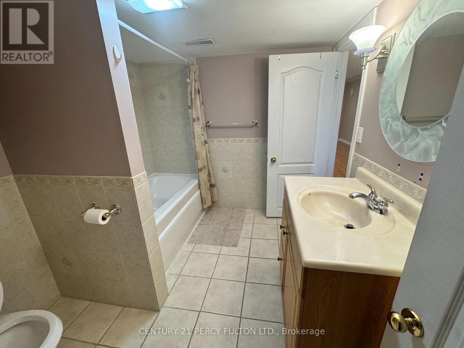 396 Hewitt Circle, Newmarket, Ontario  L3X 2L8 - Photo 20 - N12551166