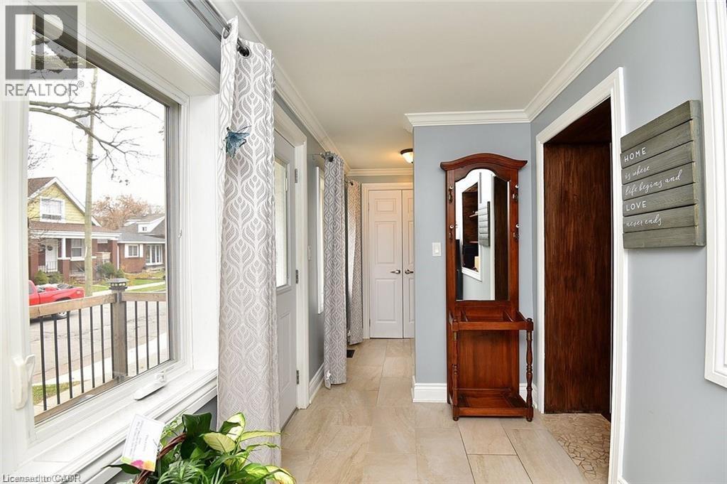 293 Fairfield Avenue, Hamilton, Ontario  L8H 5H5 - Photo 5 - 40775604