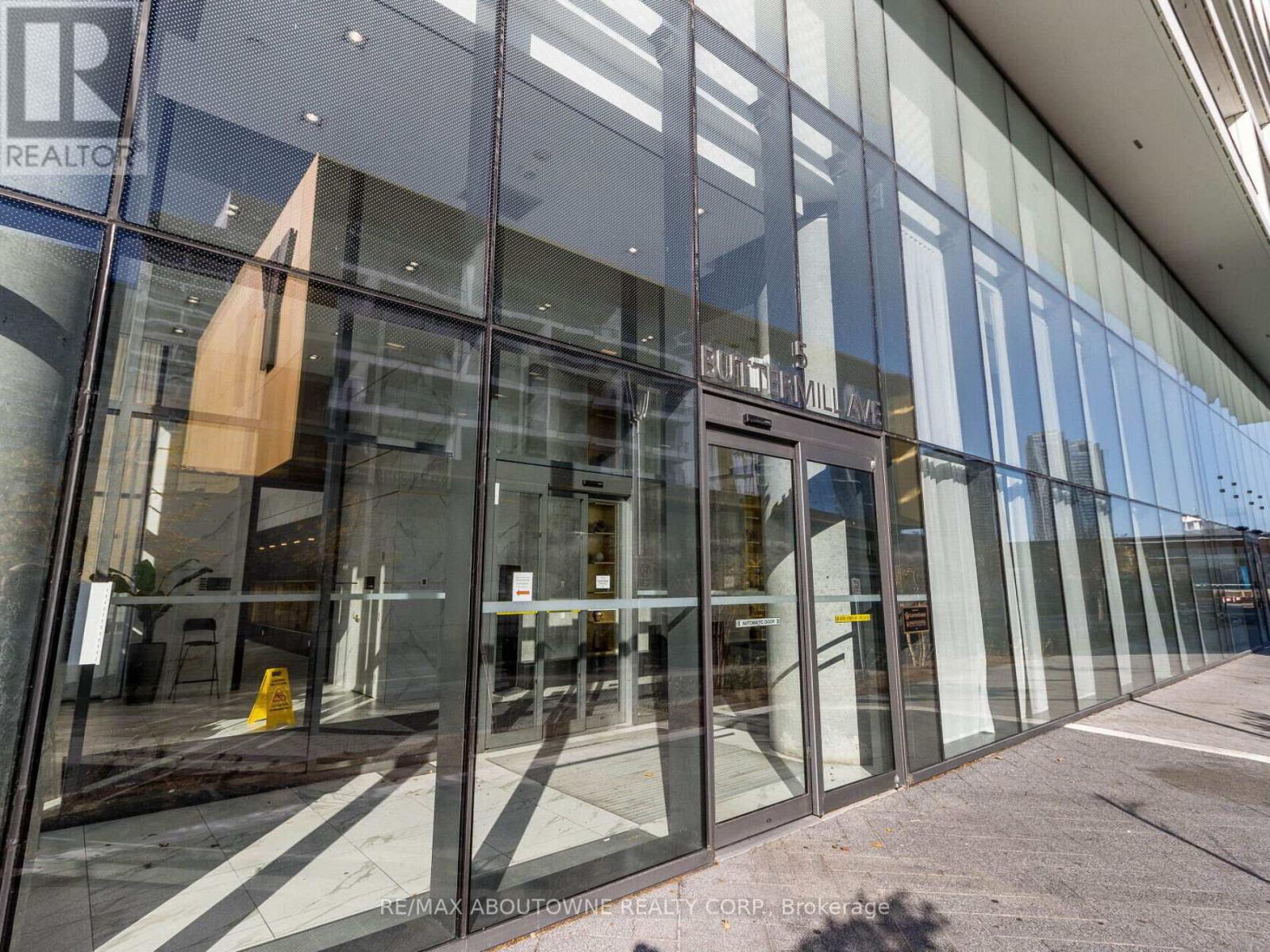 5910 - 5 Buttermill Avenue, Vaughan, Ontario  L4K 0J5 - Photo 3 - N12650436