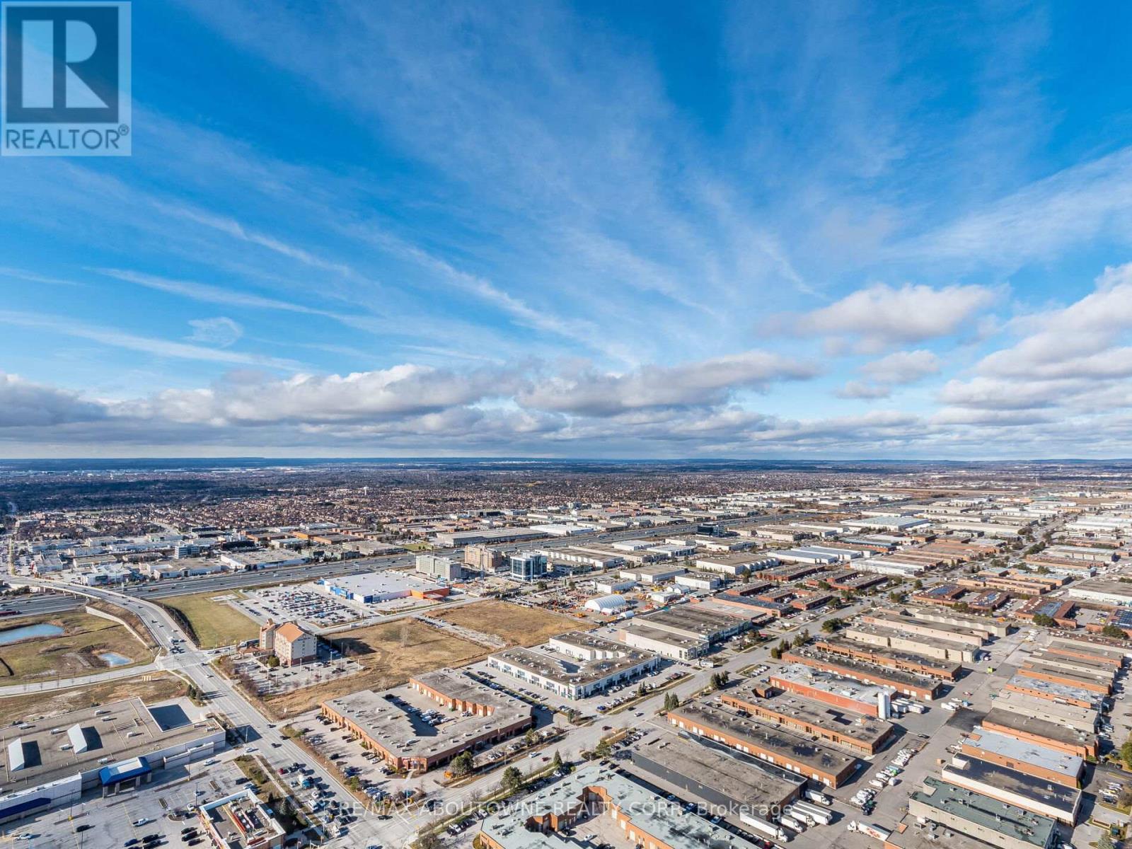 5910 - 5 Buttermill Avenue, Vaughan, Ontario  L4K 0J5 - Photo 32 - N12650436