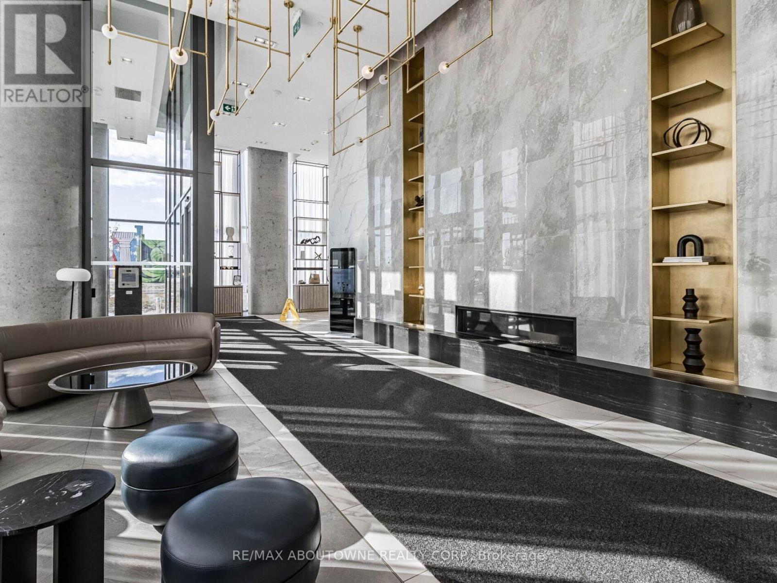 5910 - 5 Buttermill Avenue, Vaughan, Ontario  L4K 0J5 - Photo 6 - N12650436