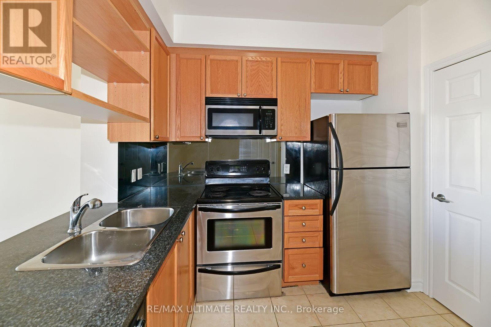 1104 - 2325 Central Park Drive, Oakville, Ontario  L6H 0E5 - Photo 8 - W12608076