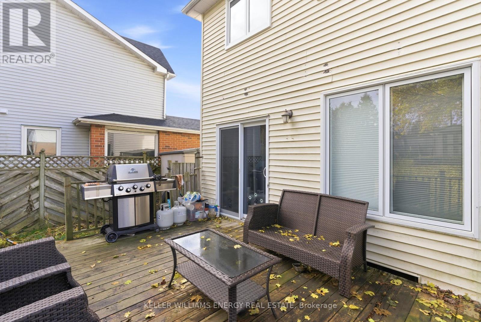 35 Overbank Drive, Oshawa, Ontario  L1J 7X9 - Photo 40 - E12650470