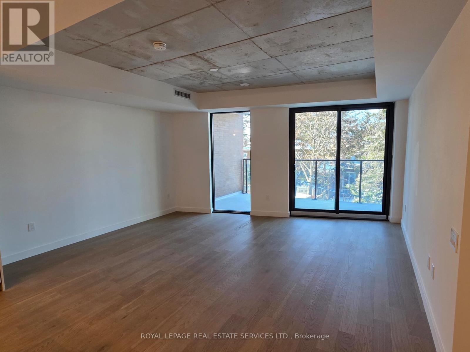 308 - 1720 Bayview Avenue, Toronto, Ontario  M4G 3C4 - Photo 6 - C12650464