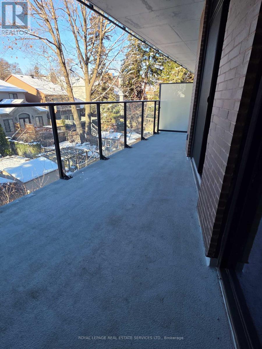 308 - 1720 Bayview Avenue, Toronto, Ontario  M4G 3C4 - Photo 8 - C12650464