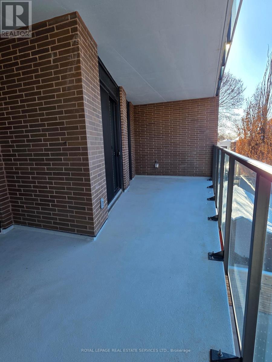 308 - 1720 Bayview Avenue, Toronto, Ontario  M4G 3C4 - Photo 9 - C12650464