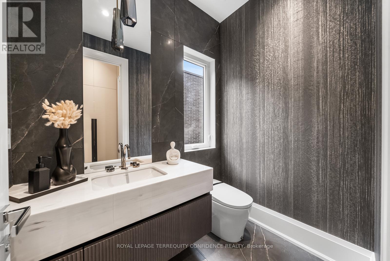 38 Howard Drive, Toronto, Ontario  M2K 1K6 - Photo 19 - C12650468