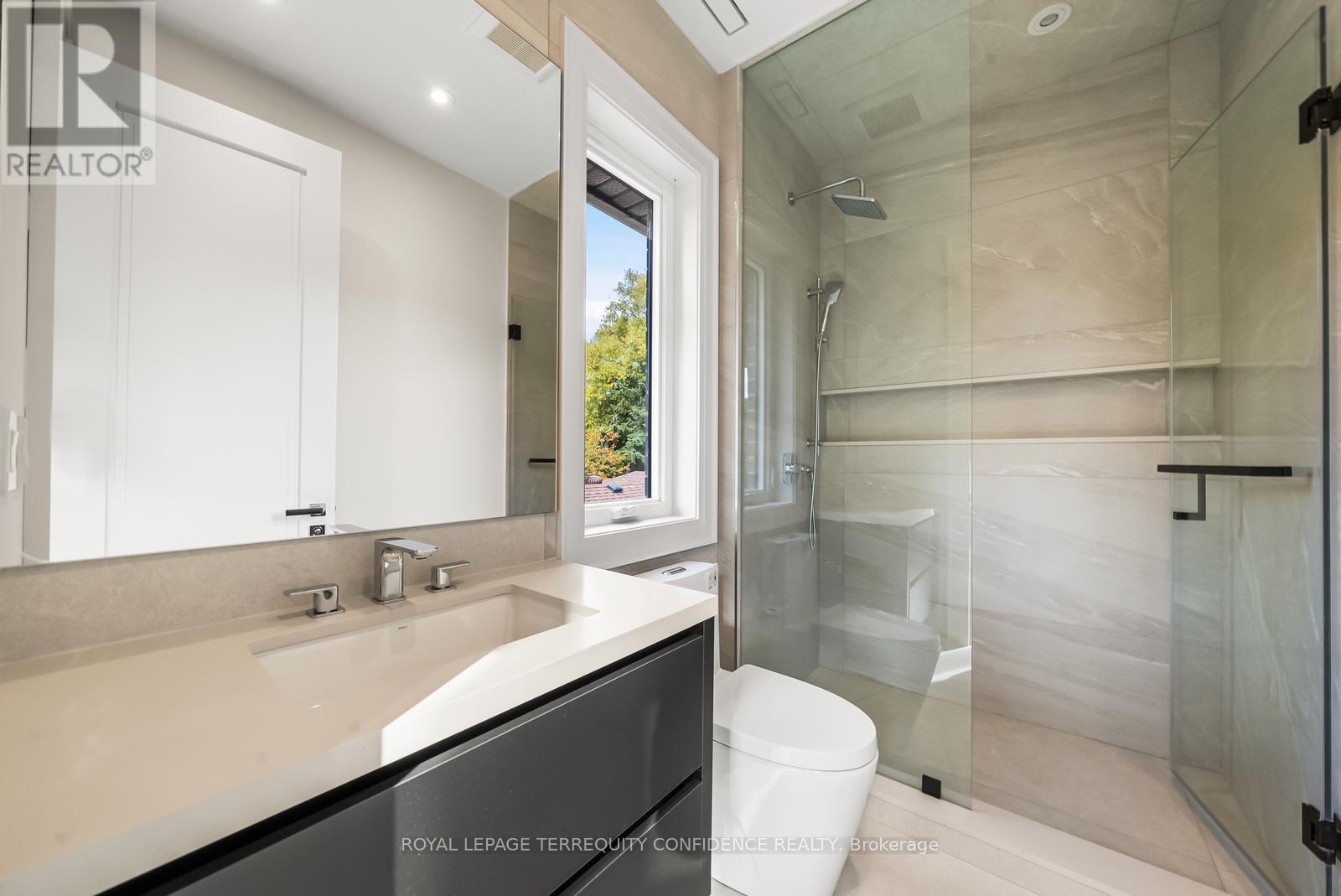 38 Howard Drive, Toronto, Ontario  M2K 1K6 - Photo 35 - C12650468