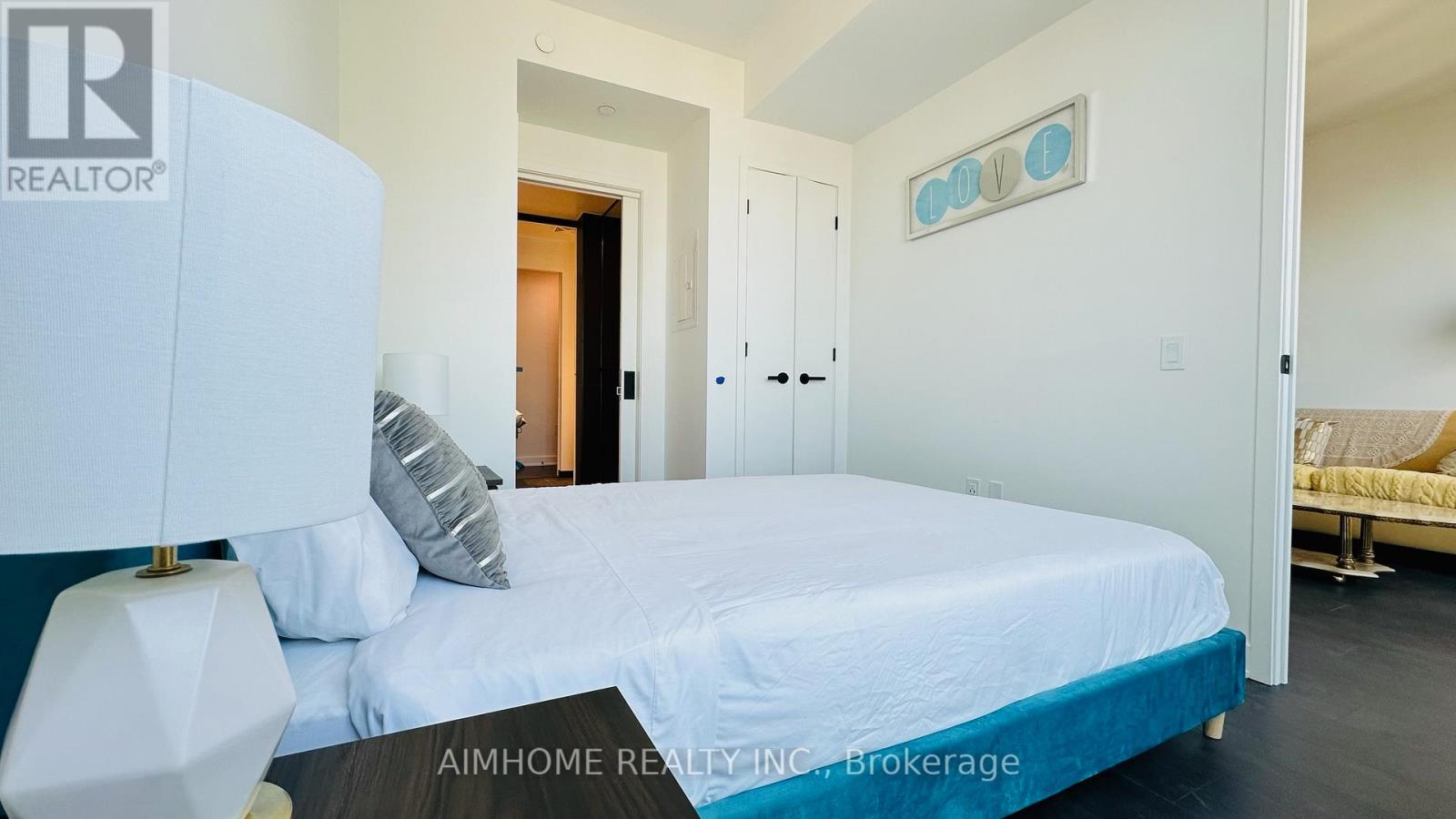 3602 - 55 Charles Street E, Toronto, Ontario  M4Y 0J1 - Photo 13 - C12650478