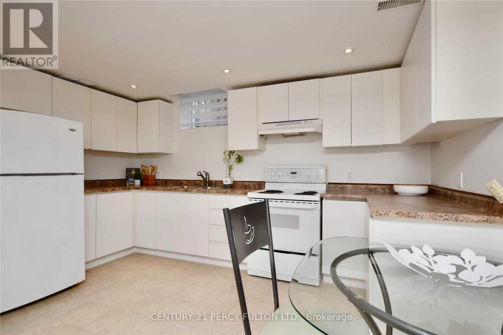 251 Livingstone Street W, Barrie, Ontario  L4N 6Z4 - Photo 4 - S12650458