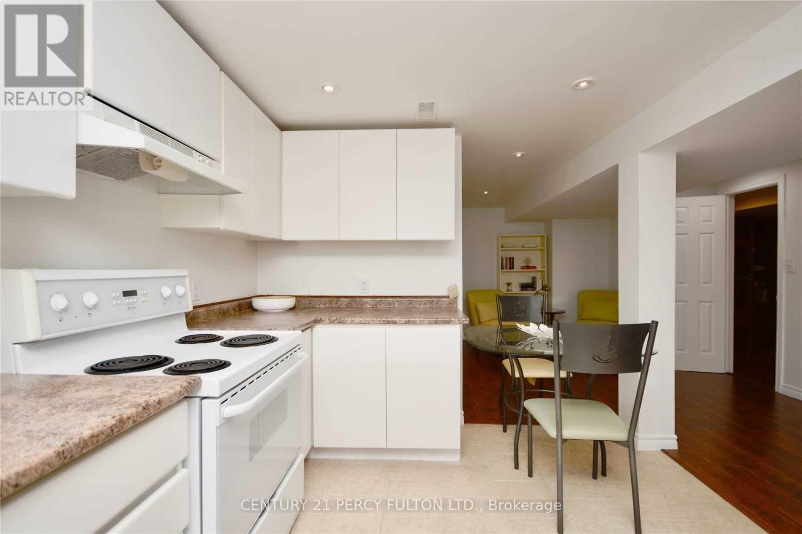 251 Livingstone Street W, Barrie, Ontario  L4N 6Z4 - Photo 5 - S12650458