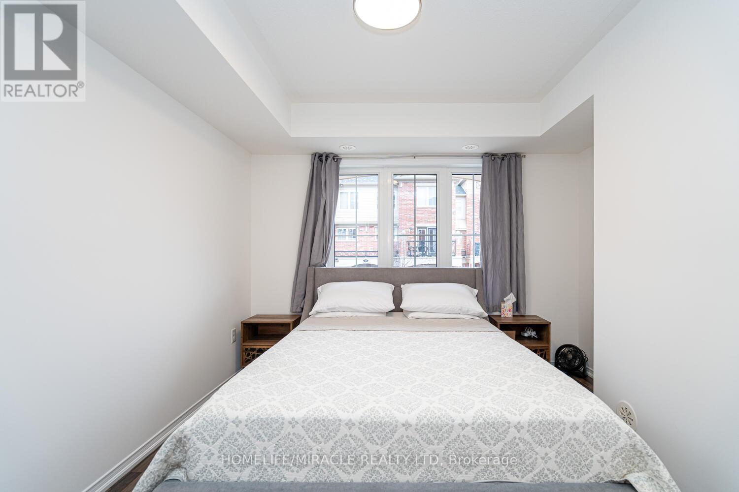 2 - 2476 Post Road N, Oakville, Ontario  L6H 0K1 - Photo 22 - W12650456