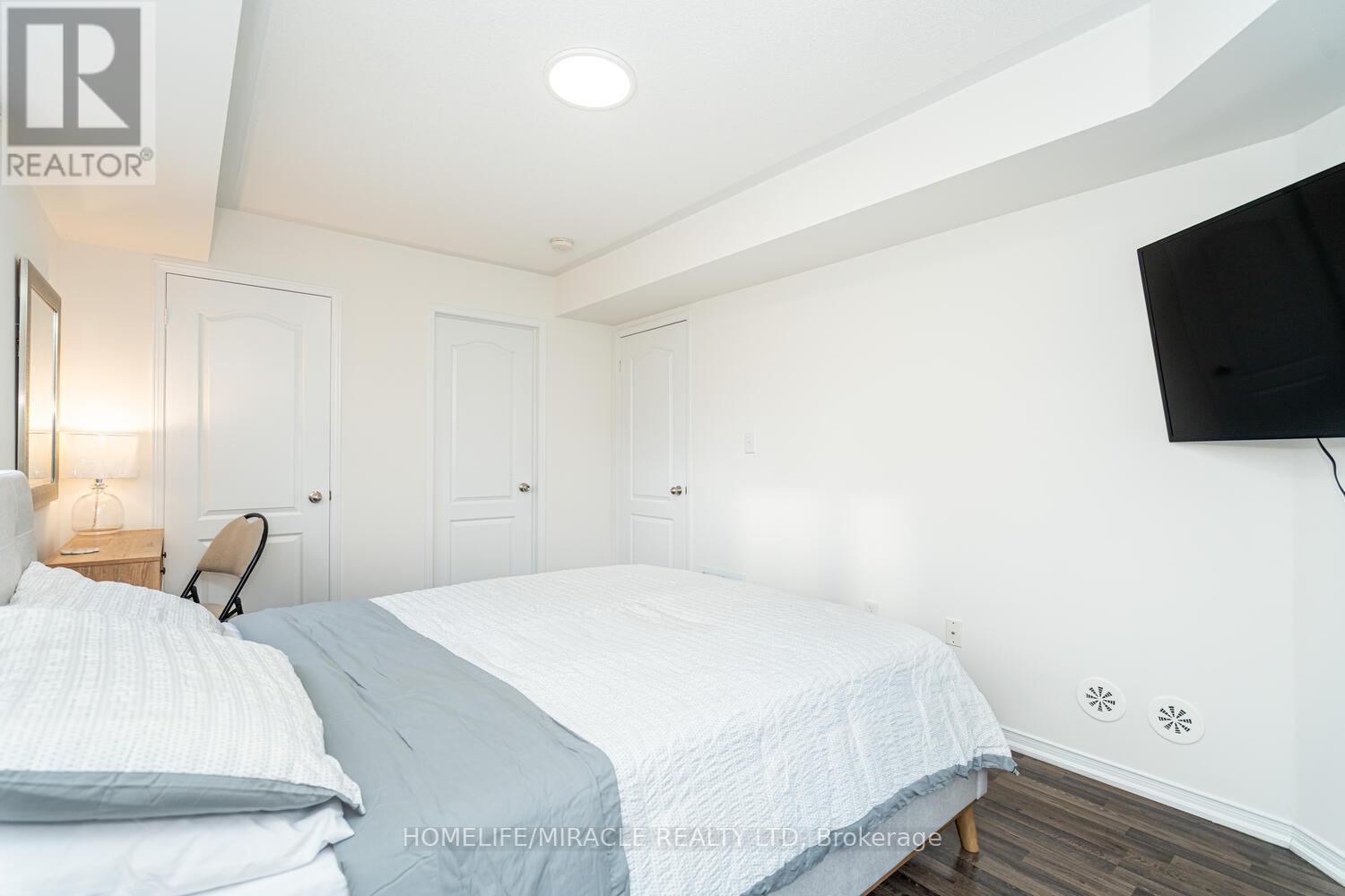 2 - 2476 Post Road N, Oakville, Ontario  L6H 0K1 - Photo 34 - W12650456