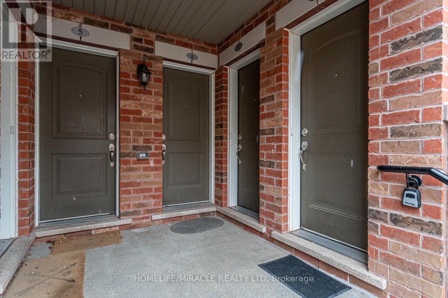 2 - 2476 Post Road N, Oakville, Ontario  L6H 0K1 - Photo 7 - W12650456