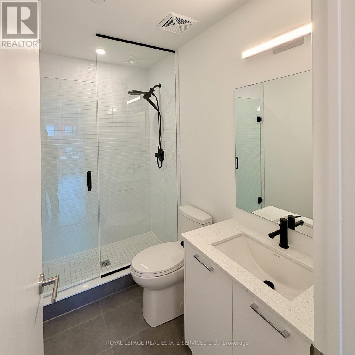 523 - 3250 Carding Mill Trail, Oakville, Ontario  L6M 1L3 - Photo 7 - W12650472