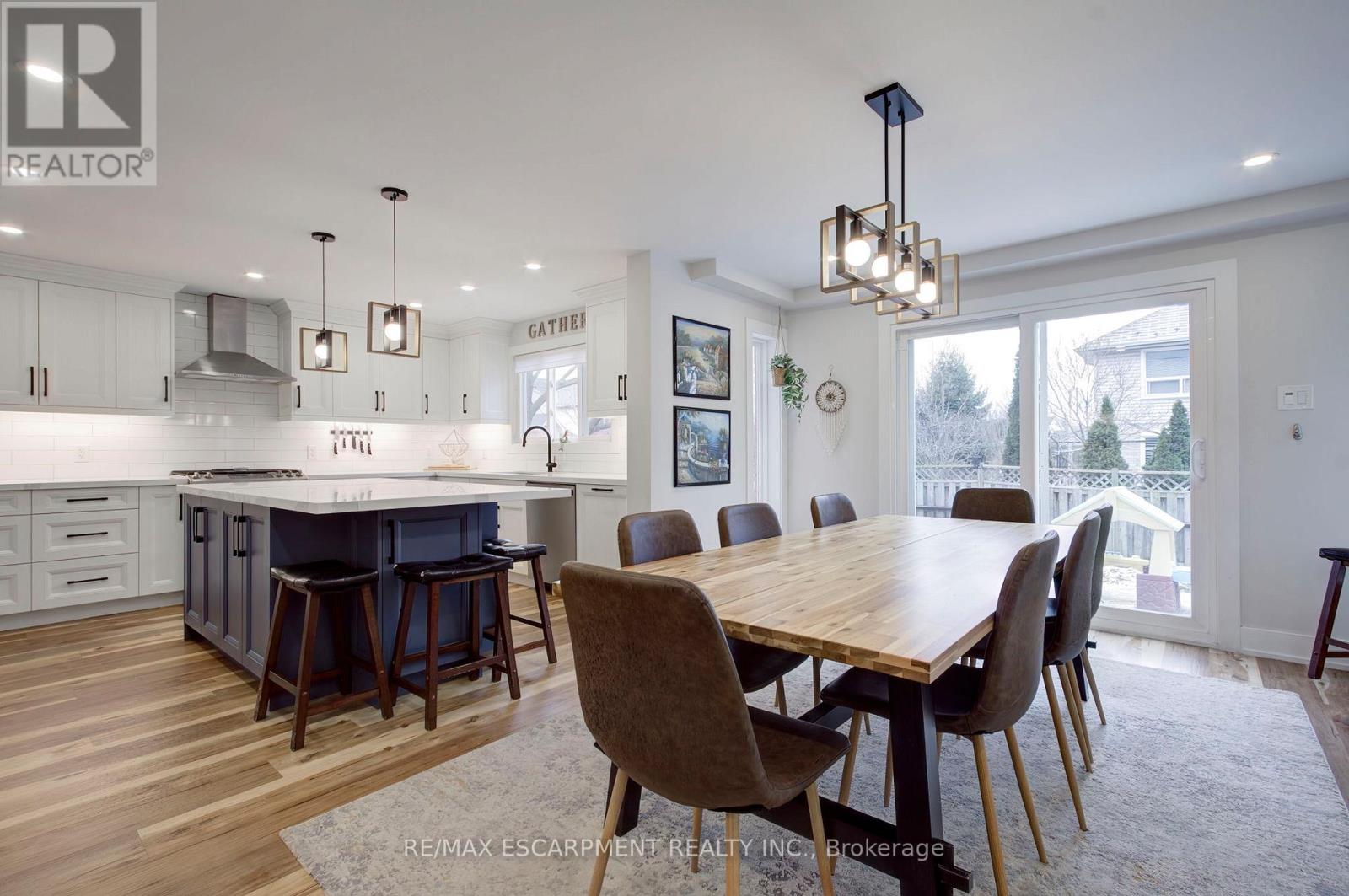 3280 Mead Crescent, Burlington, Ontario  L7M 3M2 - Photo 10 - W12650480