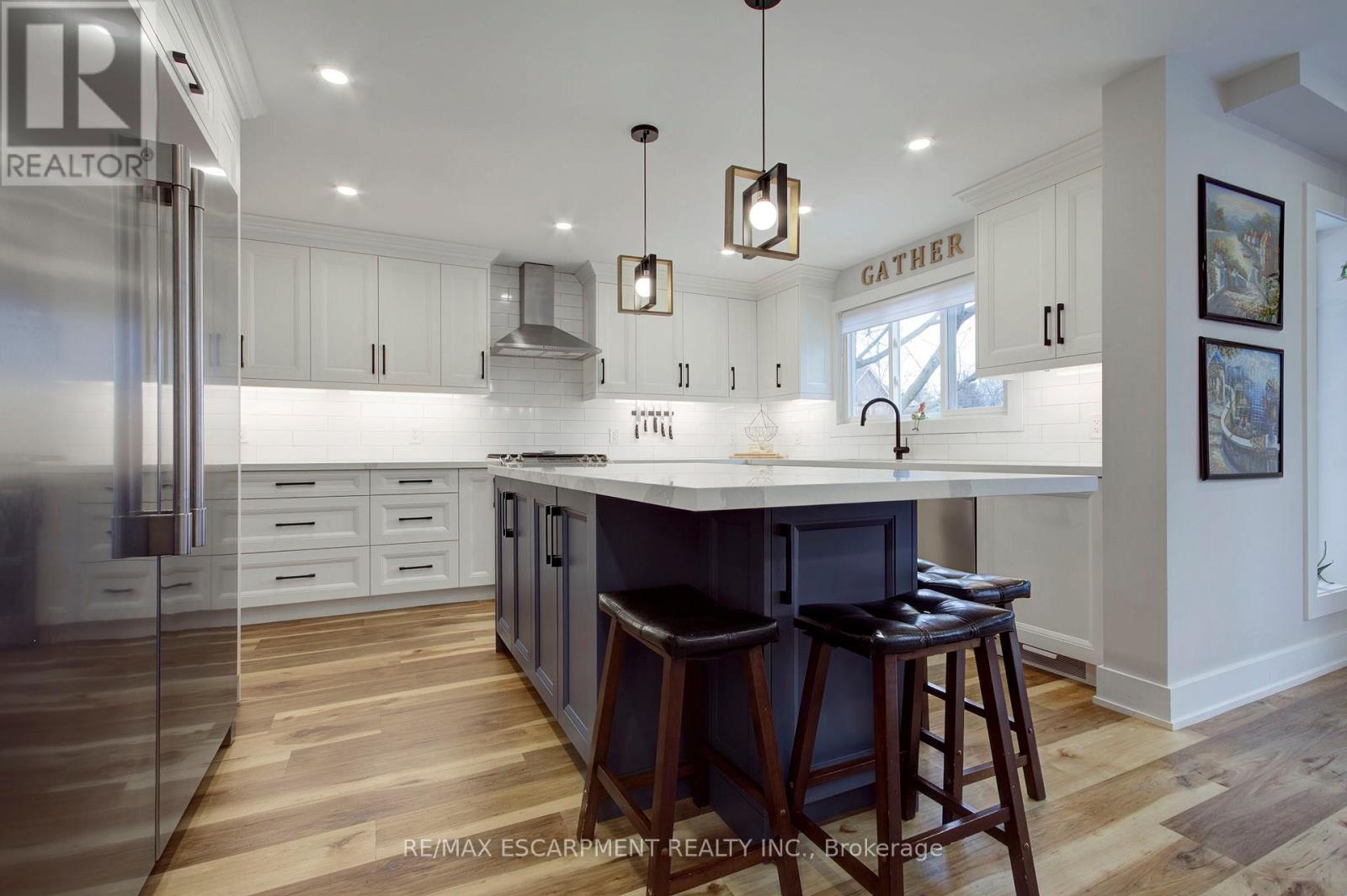 3280 Mead Crescent, Burlington, Ontario  L7M 3M2 - Photo 14 - W12650480