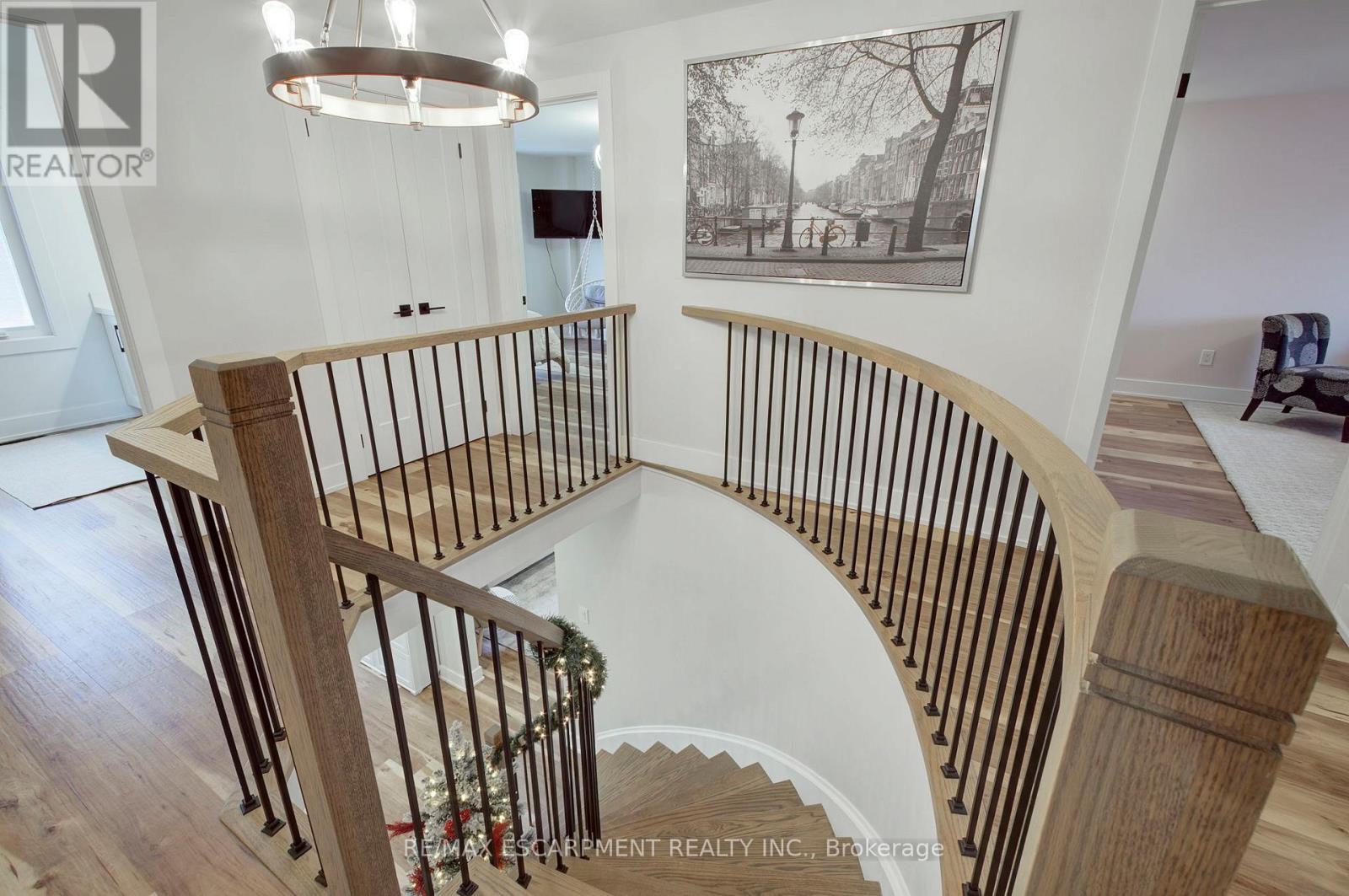 3280 Mead Crescent, Burlington, Ontario  L7M 3M2 - Photo 24 - W12650480