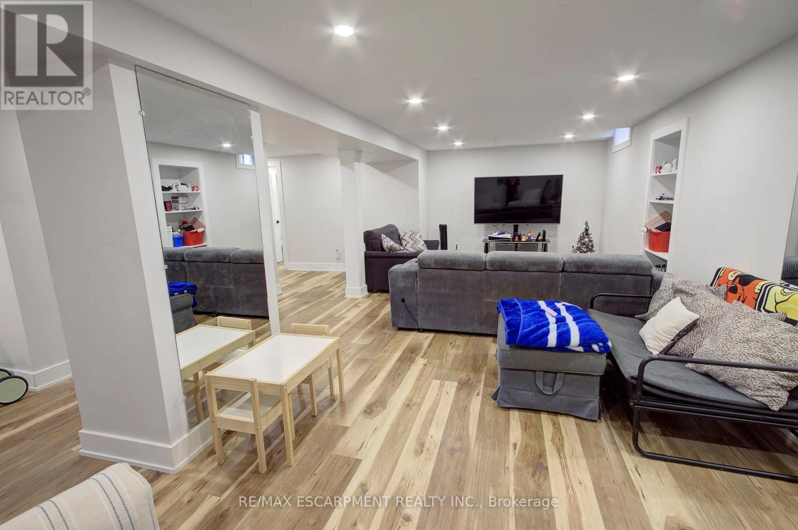 3280 Mead Crescent, Burlington, Ontario  L7M 3M2 - Photo 35 - W12650480