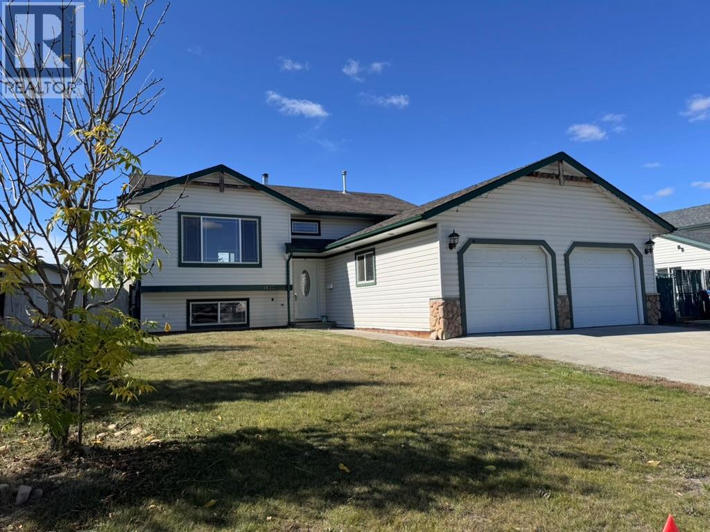 1832 Willowbrook Crescent, Dawson Creek, British Columbia
