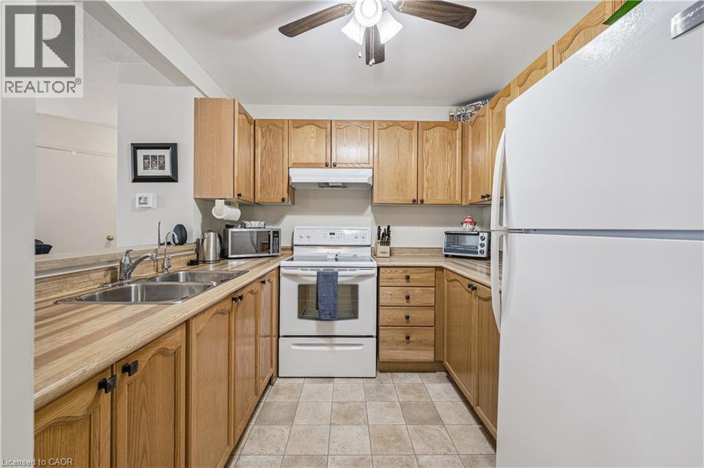 205 Highland Crescent Unit# 21, Kitchener, Ontario  N2M 5L6 - Photo 16 - 40795040