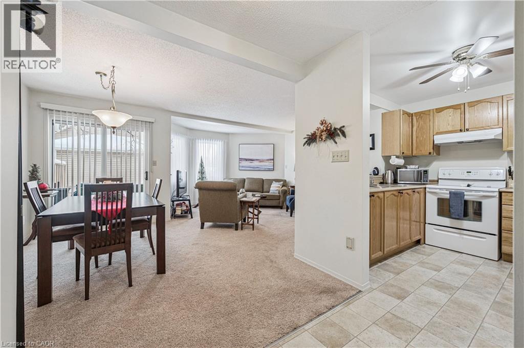 205 Highland Crescent Unit# 21, Kitchener, Ontario  N2M 5L6 - Photo 6 - 40795040