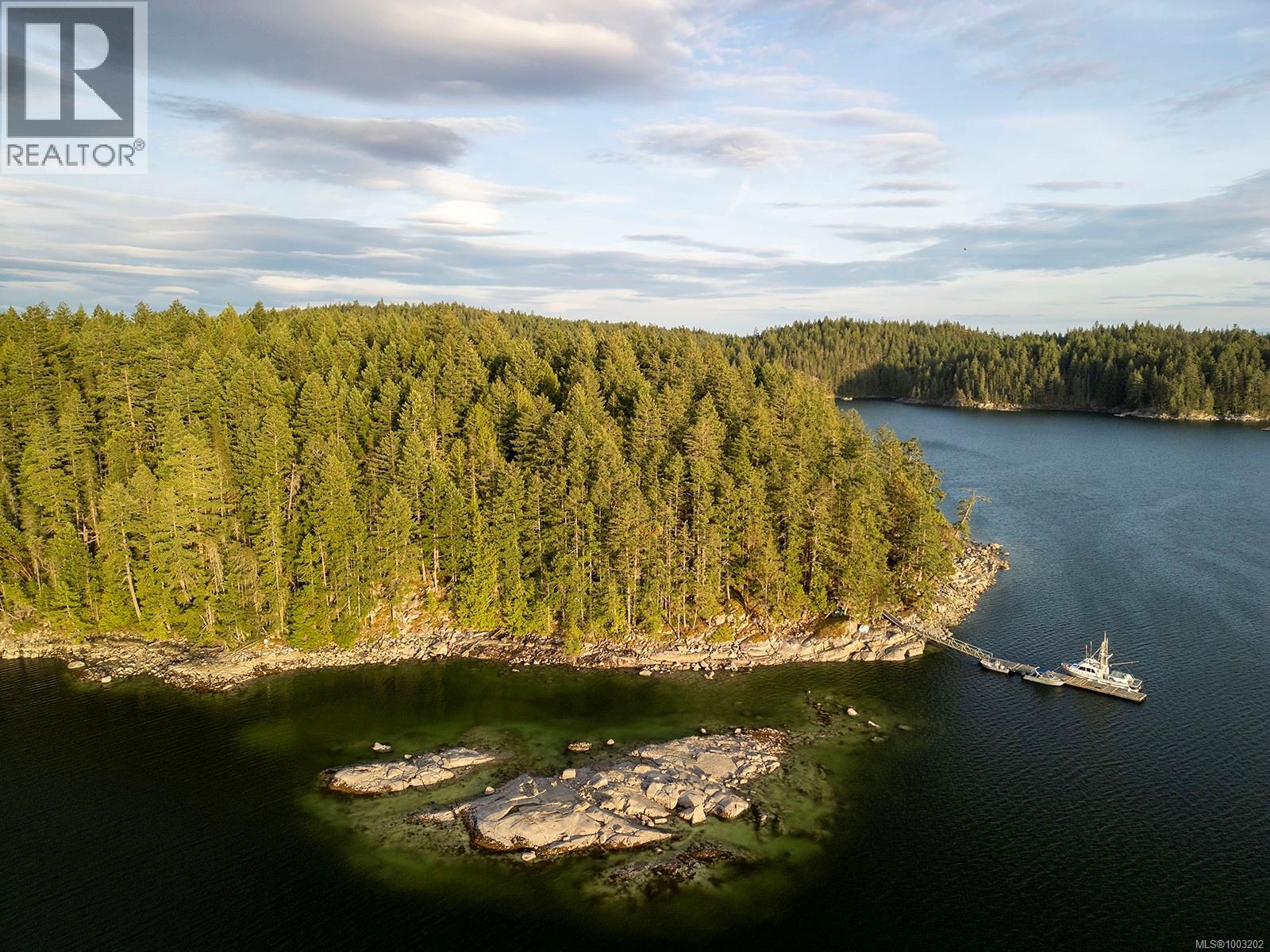 0 Tan Island, Cortes Island, British Columbia  V0P 1Z0 - Photo 4 - 1003202
