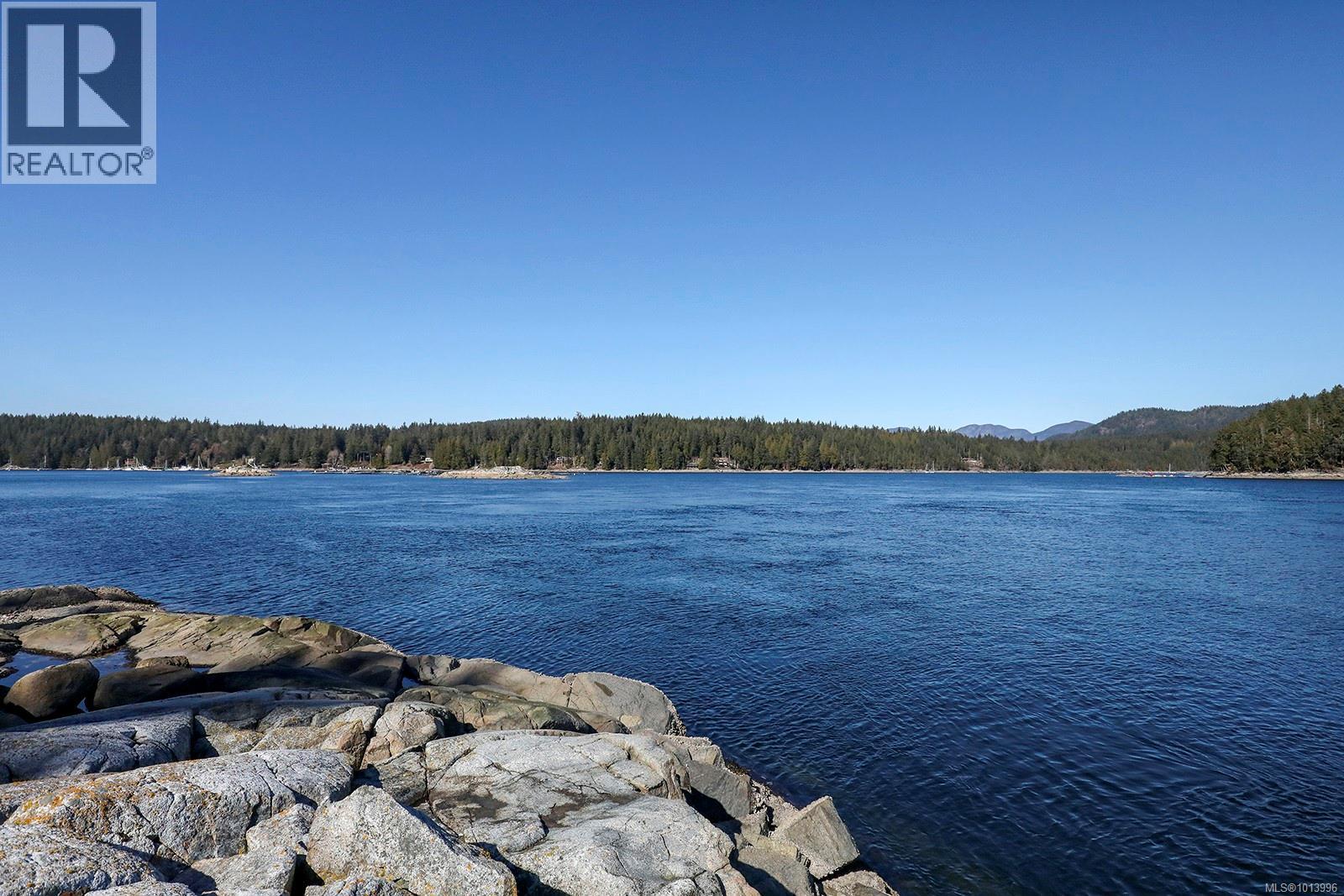 651 Gorge Harbour, Cortes Island, British Columbia  V0P 1Z0 - Photo 33 - 1013996