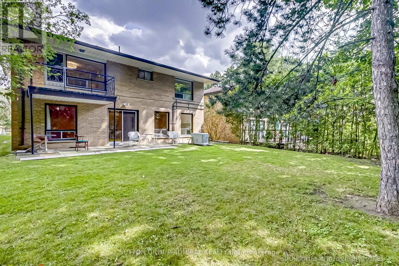 47 Waterloo Avenue, Toronto (Bathurst Manor), Ontario  M3H 3Y1 - Photo 45 - C12642516