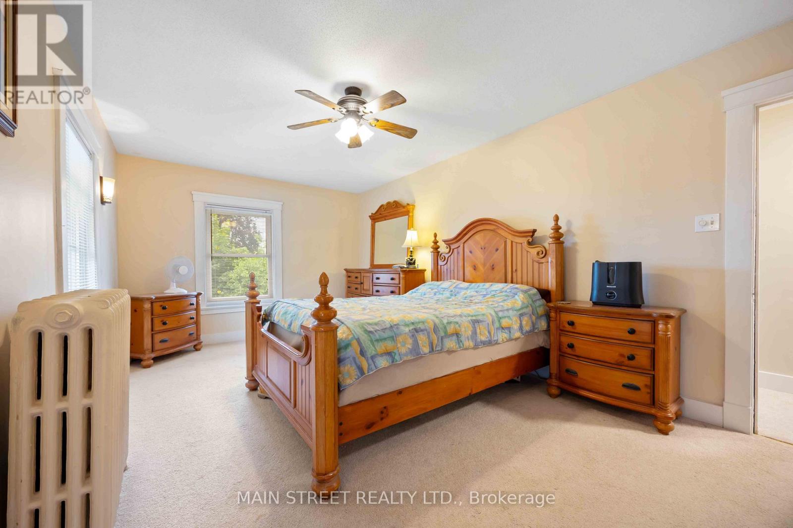 194 London Road, Sarnia, Ontario  N7T 4V5 - Photo 22 - X12281707