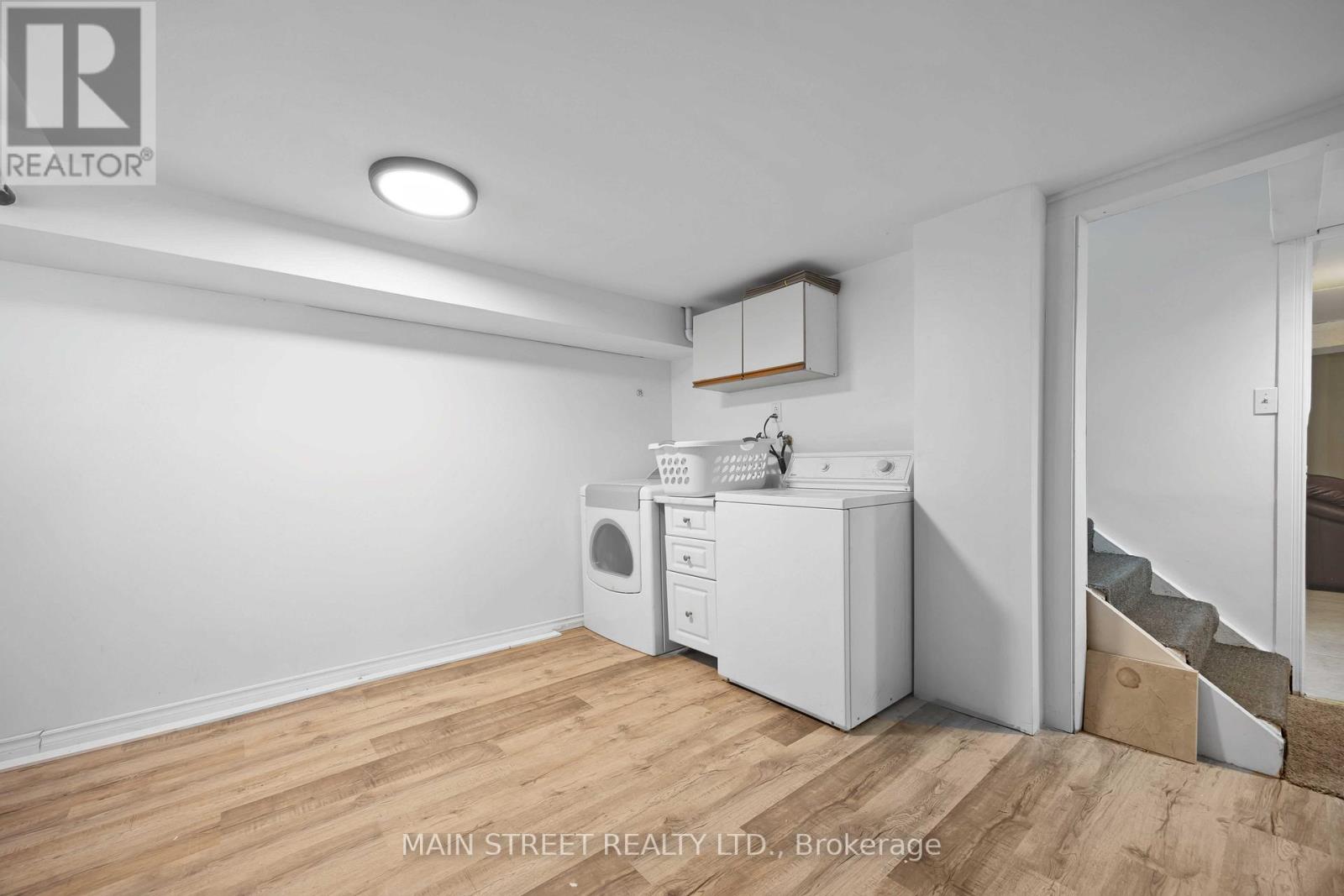 194 London Road, Sarnia, Ontario  N7T 4V5 - Photo 28 - X12281707