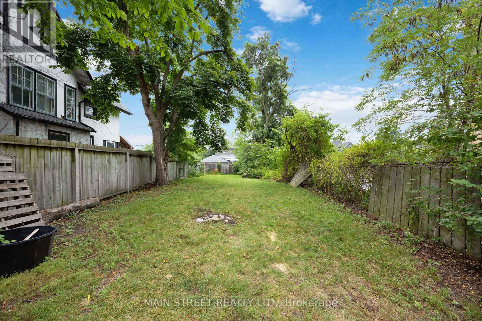 194 London Road, Sarnia, Ontario  N7T 4V5 - Photo 45 - X12281707