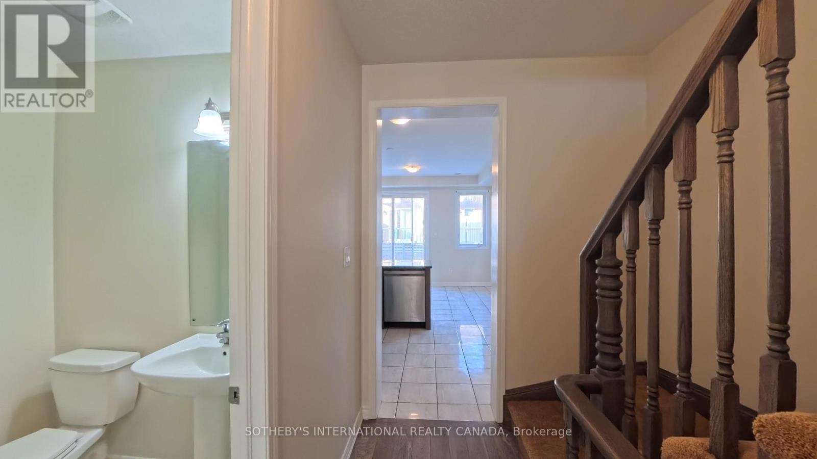 72 Jolly Way, Toronto, Ontario  M1P 0E2 - Photo 4 - E12650540