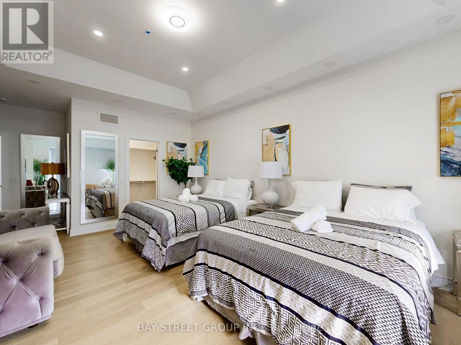 88 Harvey Bunker Crescent, Markham, Ontario  L6C 2A5 - Photo 11 - N12650506