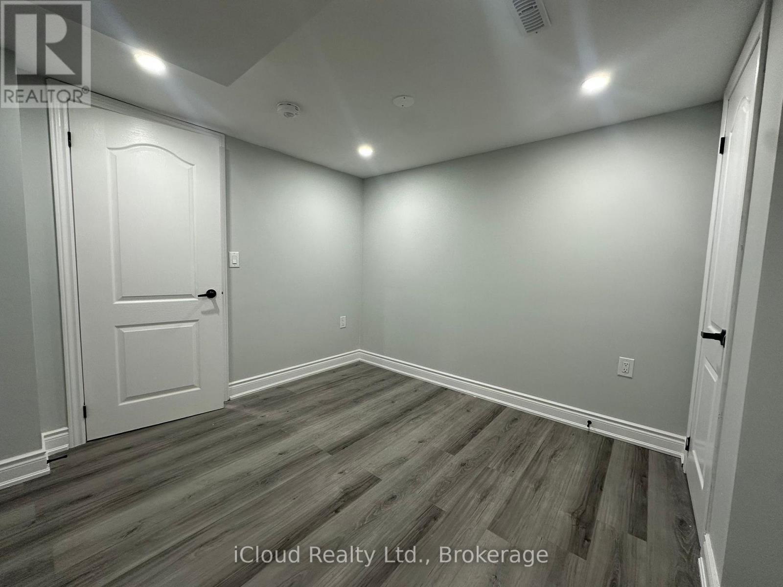 13 Raithby Crescent, Ajax, Ontario  L1Z 0S2 - Photo 12 - E12311848