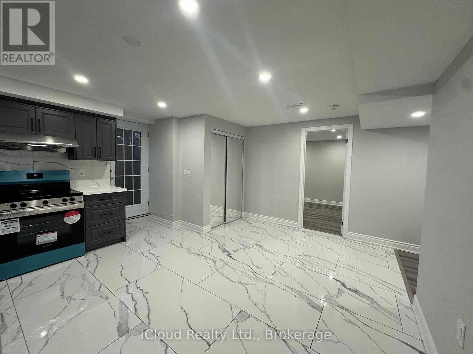 13 Raithby Crescent, Ajax, Ontario  L1Z 0S2 - Photo 14 - E12311848