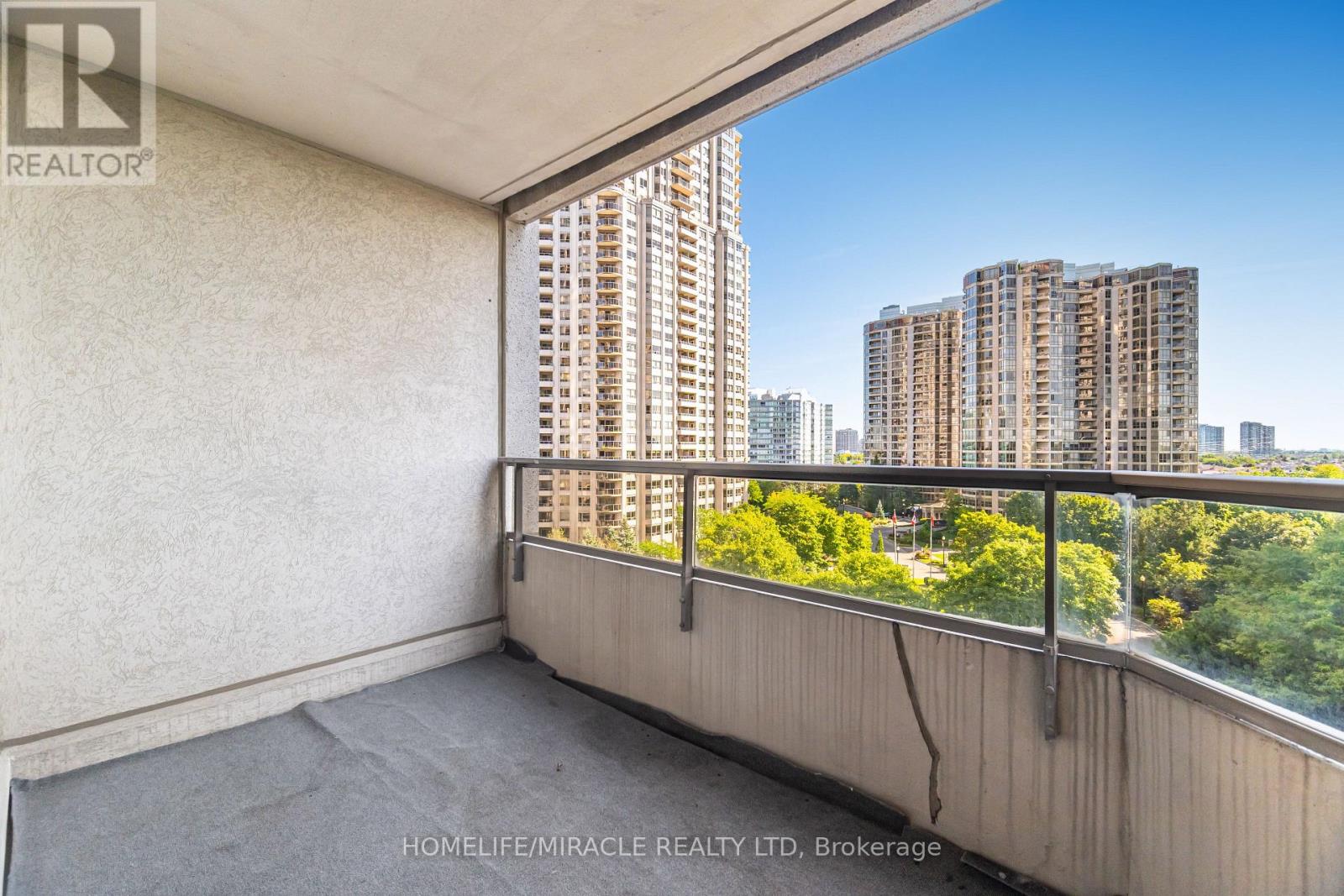 803 - 35 Kingsbridge Garden Circle, Mississauga, Ontario  L5R 3Z5 - Photo 31 - W12650514