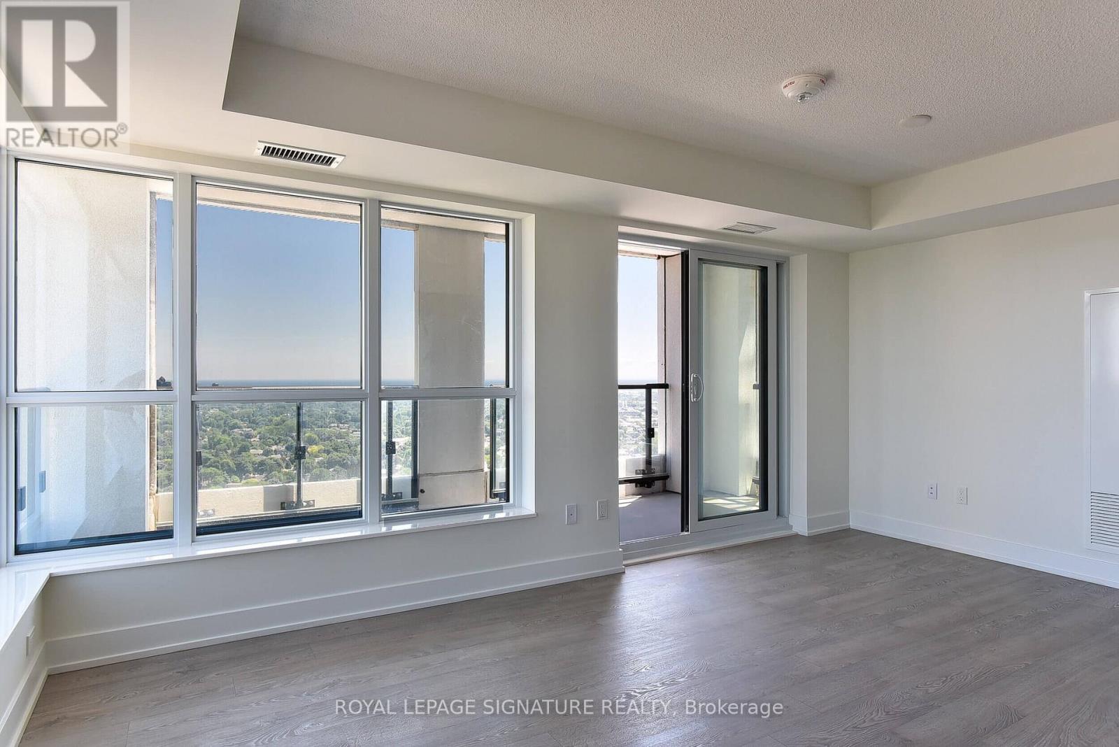 3008 - 7 Mabelle Avenue, Toronto, Ontario  M9A 0C9 - Photo 12 - W12650538