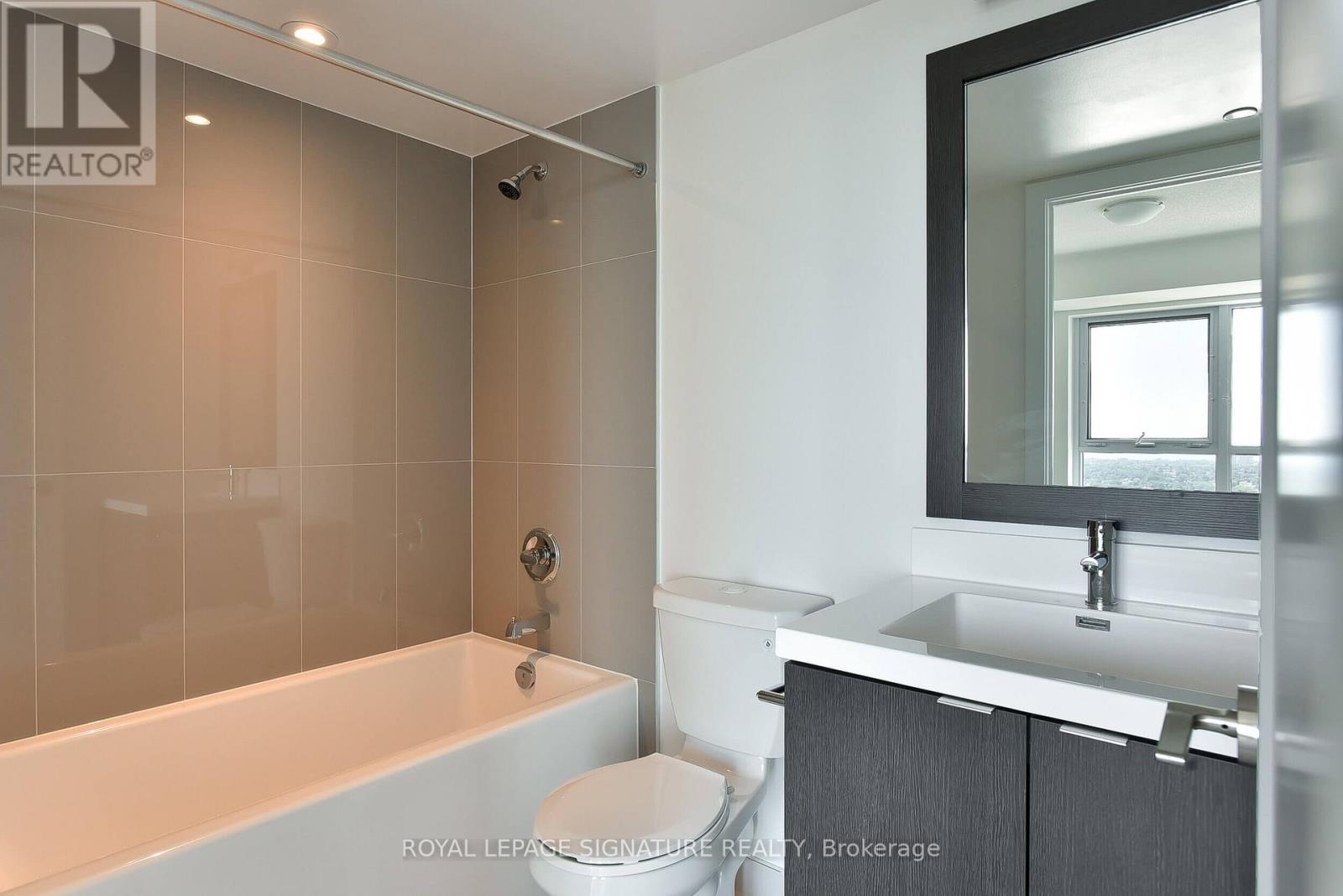 3008 - 7 Mabelle Avenue, Toronto, Ontario  M9A 0C9 - Photo 15 - W12650538