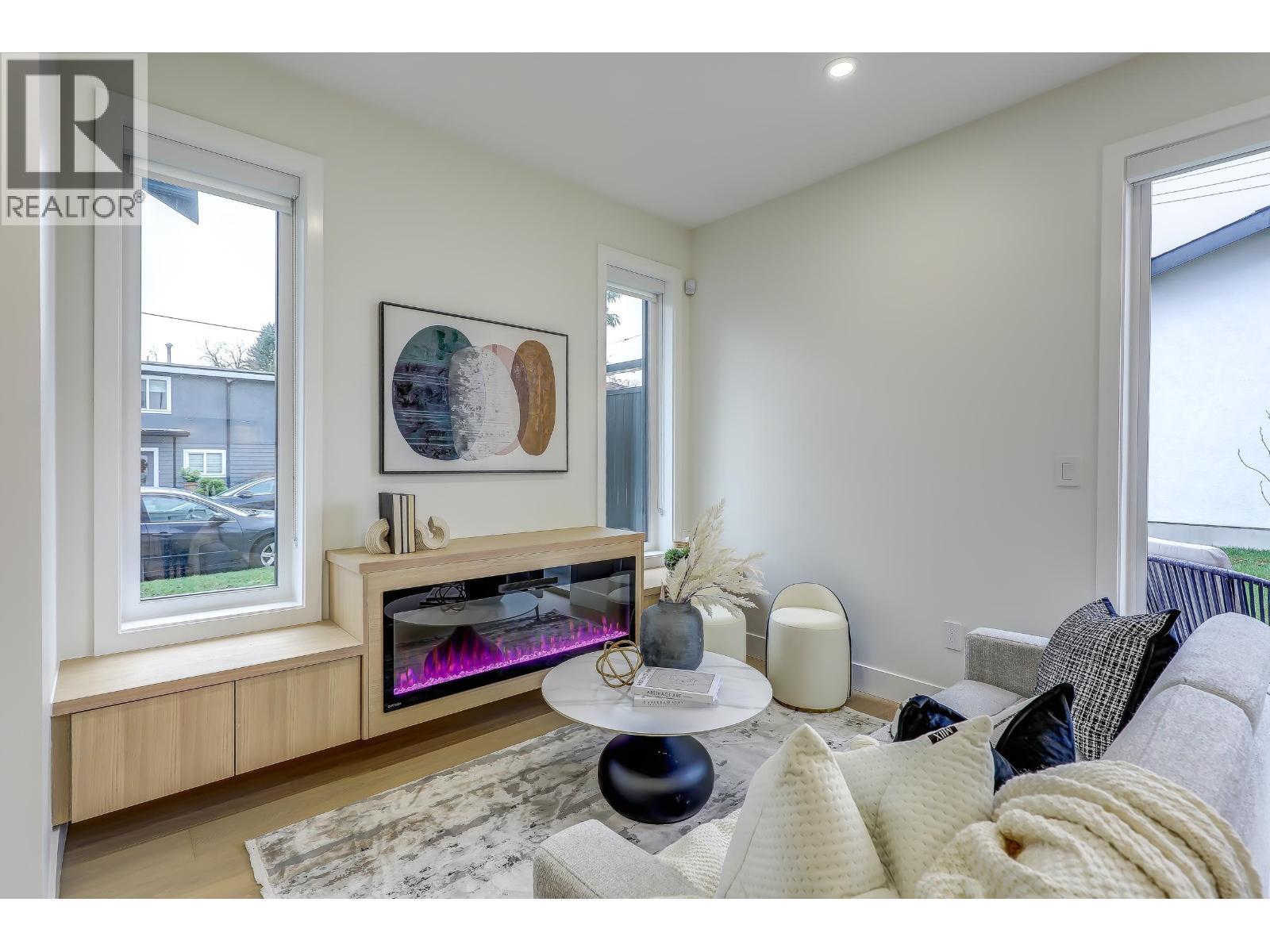 1 3695 E 26 Avenue, Vancouver, British Columbia  V5R 2M7 - Photo 9 - R3065872