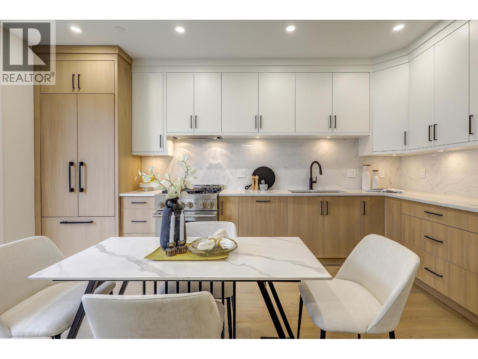 1 3695 E 26 Avenue, Vancouver, British Columbia  V5R 2M7 - Photo 12 - R3065872